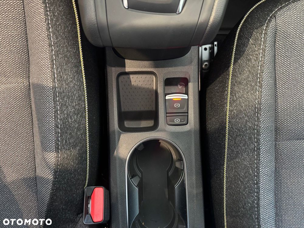 Renault Captur 1.3 TCe mHEV Techno EDC - 14