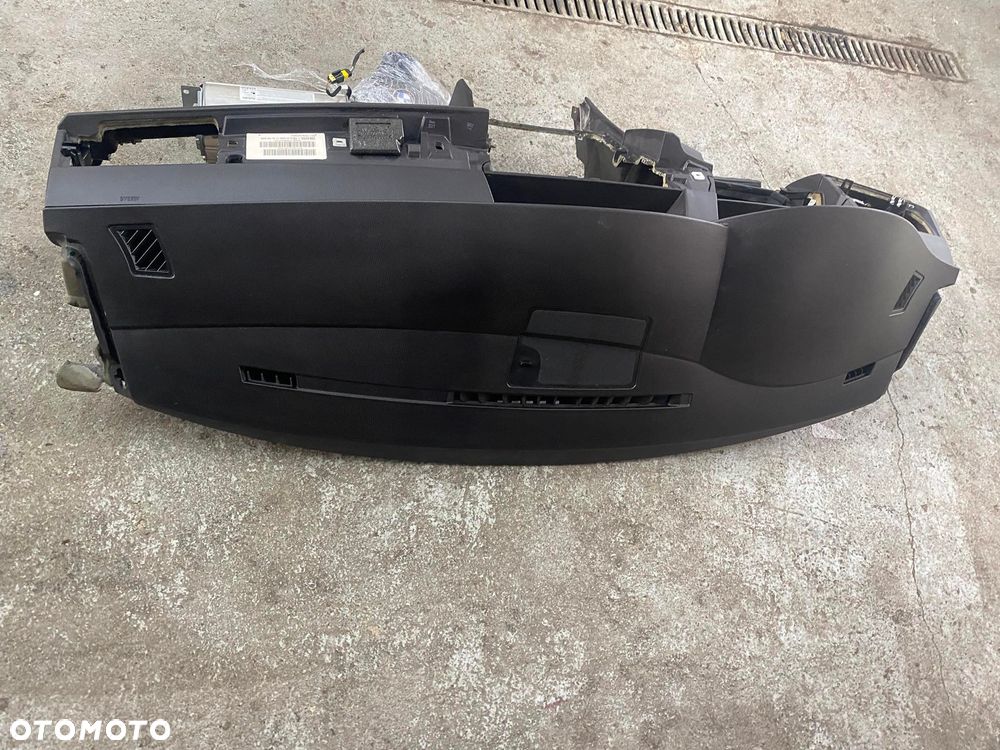 BMW E60 DESKA ROZDZIELCZA KLUCZYK PODUSZKI 7063255 - 2