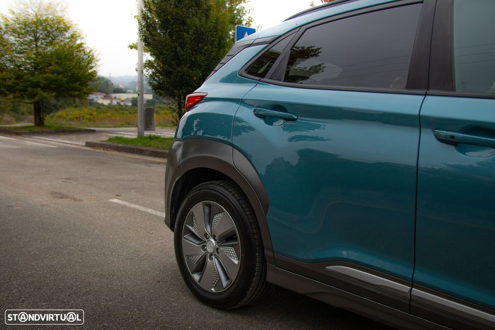 Hyundai Kauai EV 64 kWh Premium - 19