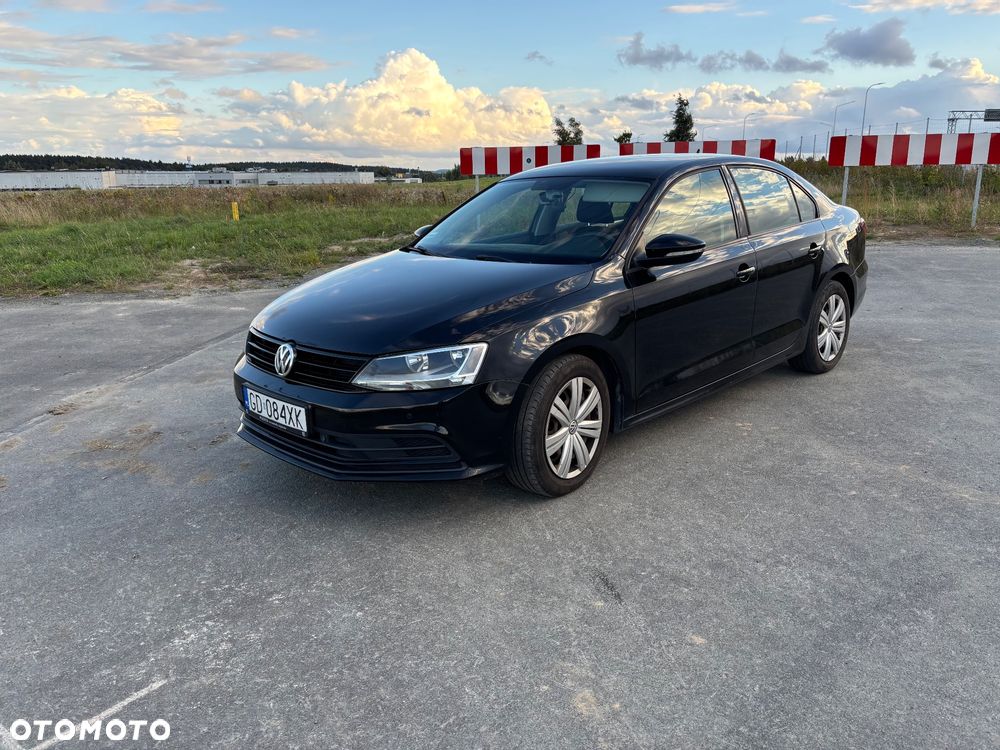 Volkswagen Jetta 2.0 TDI DPF BMT Trendline - 2