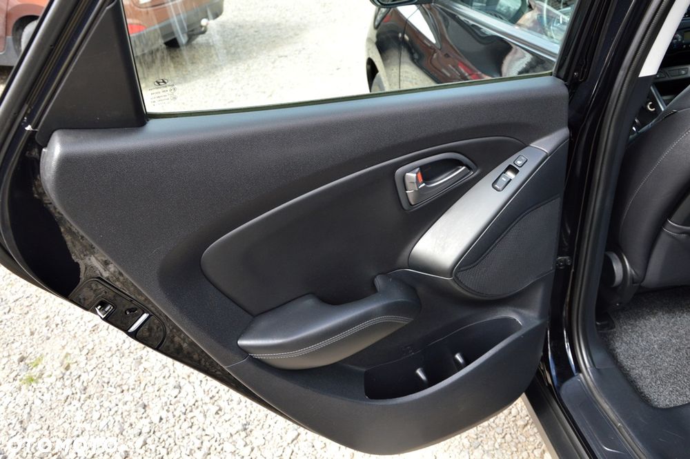 Hyundai ix35 2.0 CRDi 4WD Finale Gold - 19