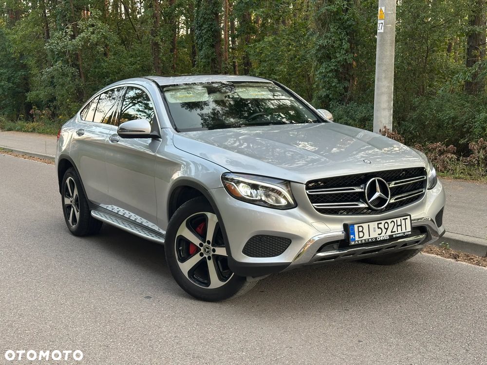 Mercedes-Benz GLC 300 4Matic 9G-TRONIC Exclusive - 2
