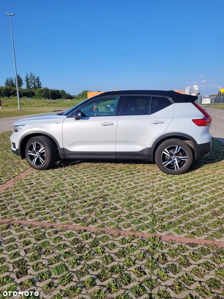 Volvo XC 40 T4 R-Design - 13