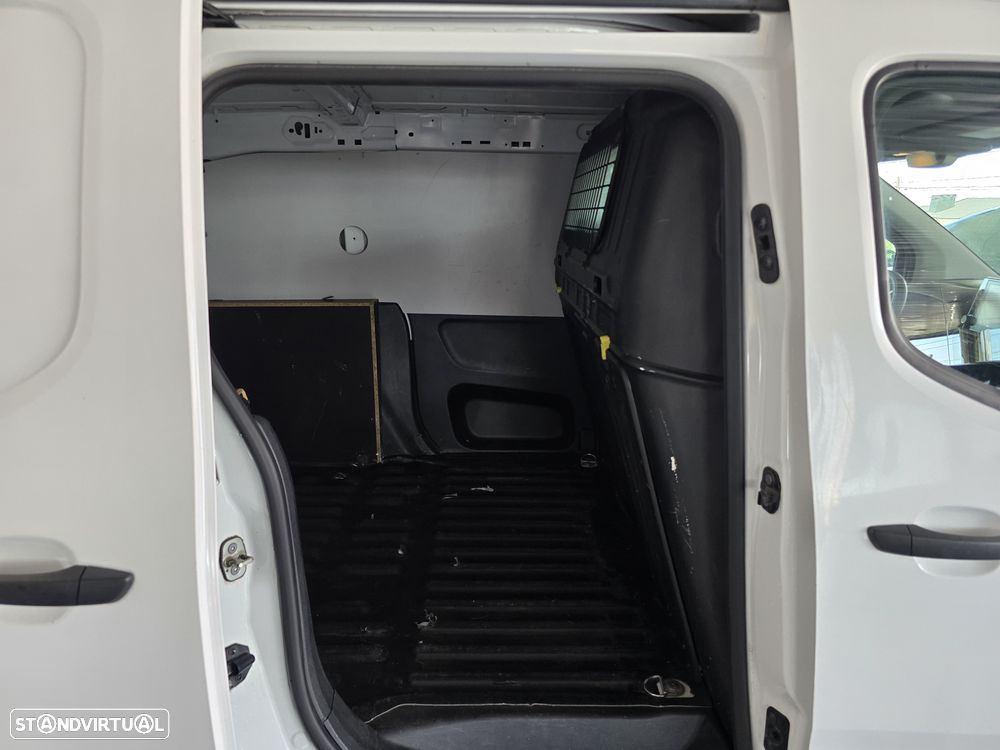 Toyota PROACE CITY VERSO 1.5 D - 19