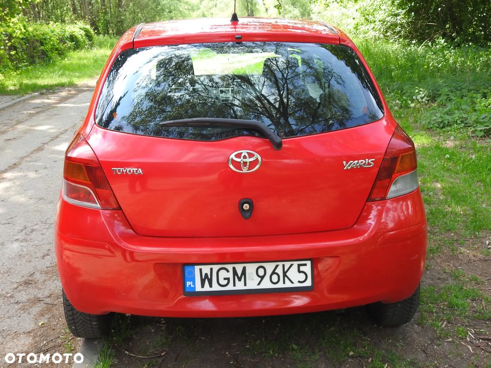 Toyota Yaris 1.0 Entry - 16