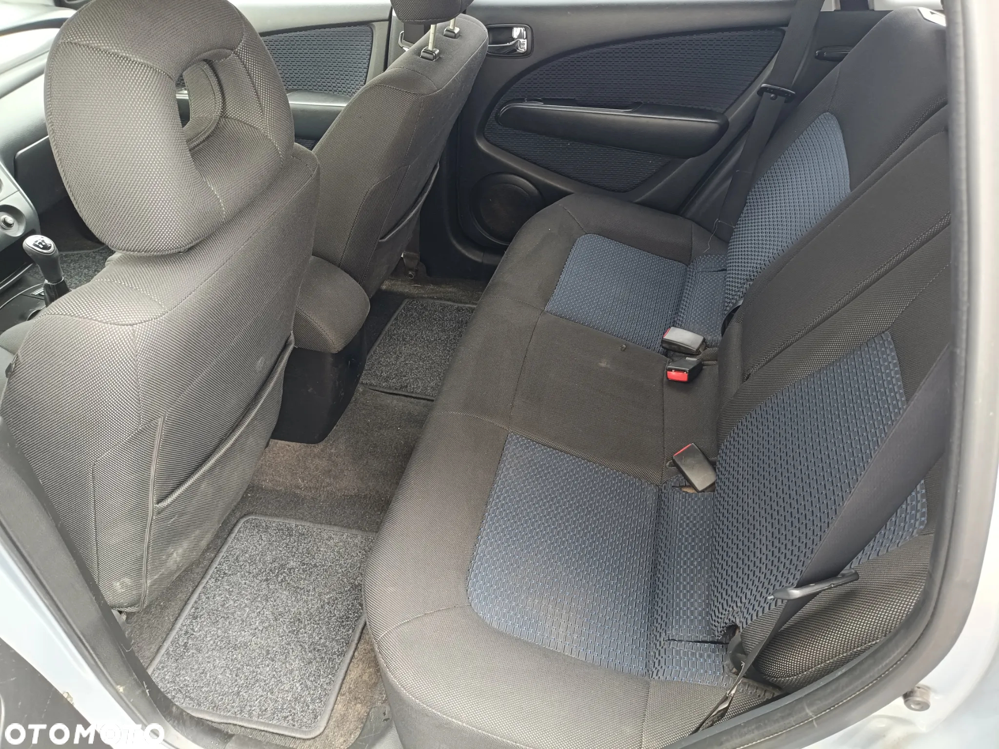 Mitsubishi Outlander 2.4 Dakar - 11