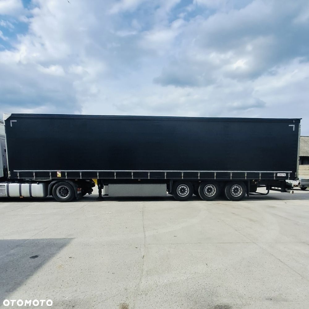 Schmitz Cargobull STD - 3