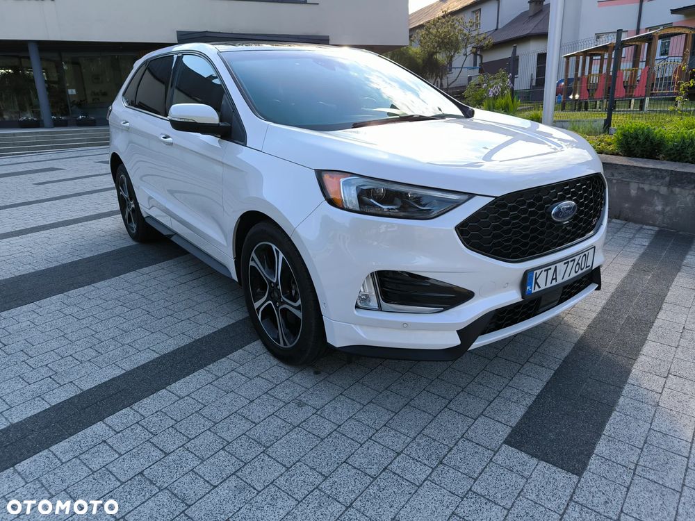Ford Edge - 2