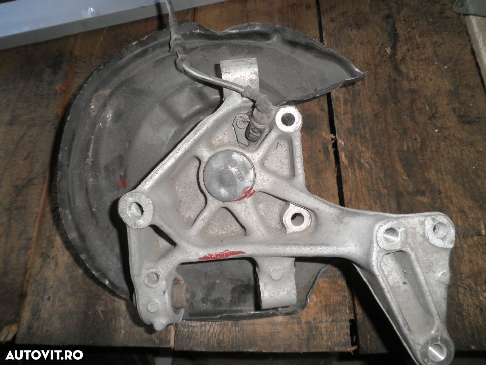 Fuzeta Stanga Spate VW Passat B7 3C0501249 - 2