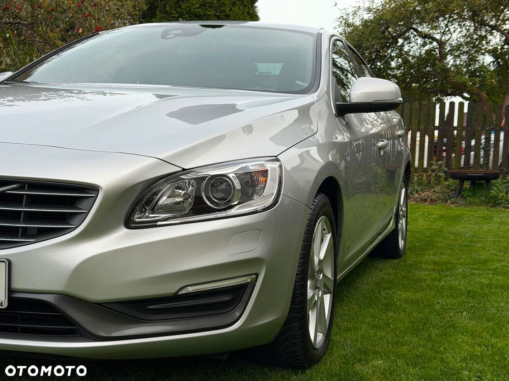 Volvo S60 T3 Summum - 5