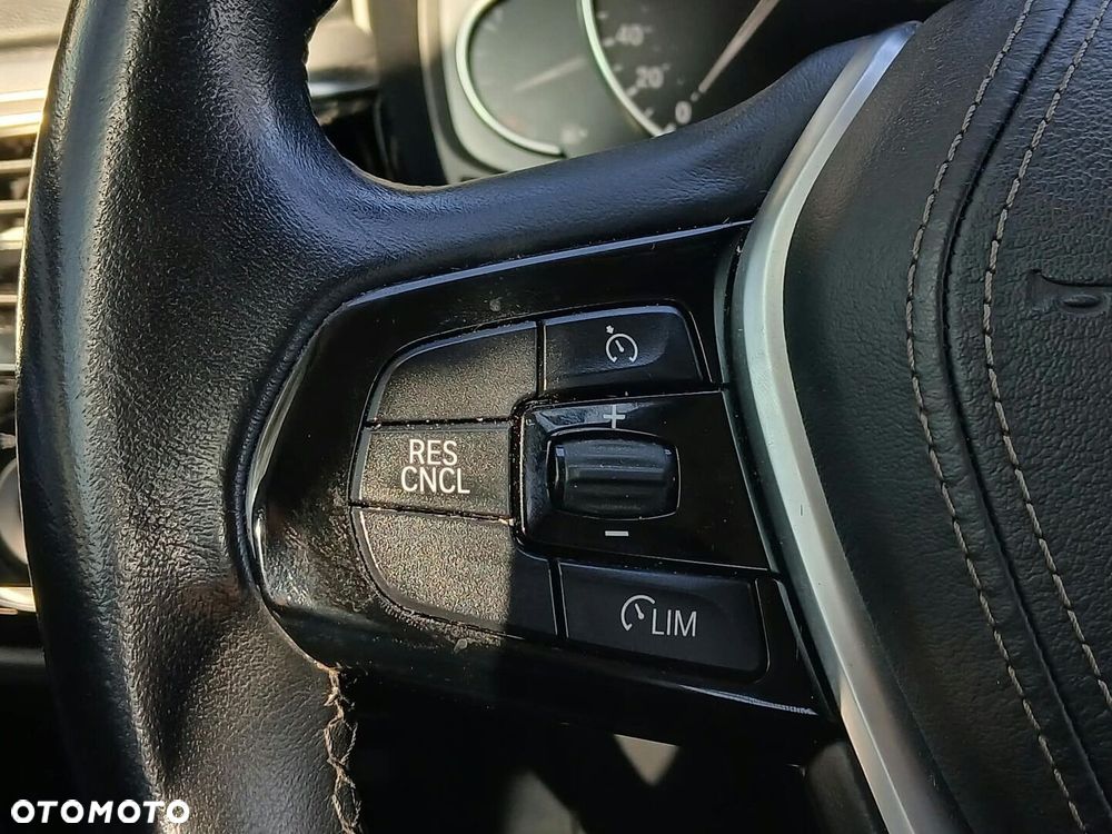 BMW Seria 5 - 26