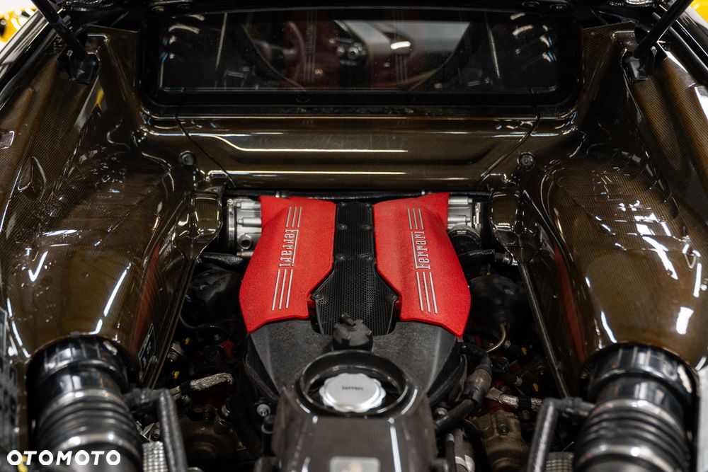 Ferrari 488 - 25
