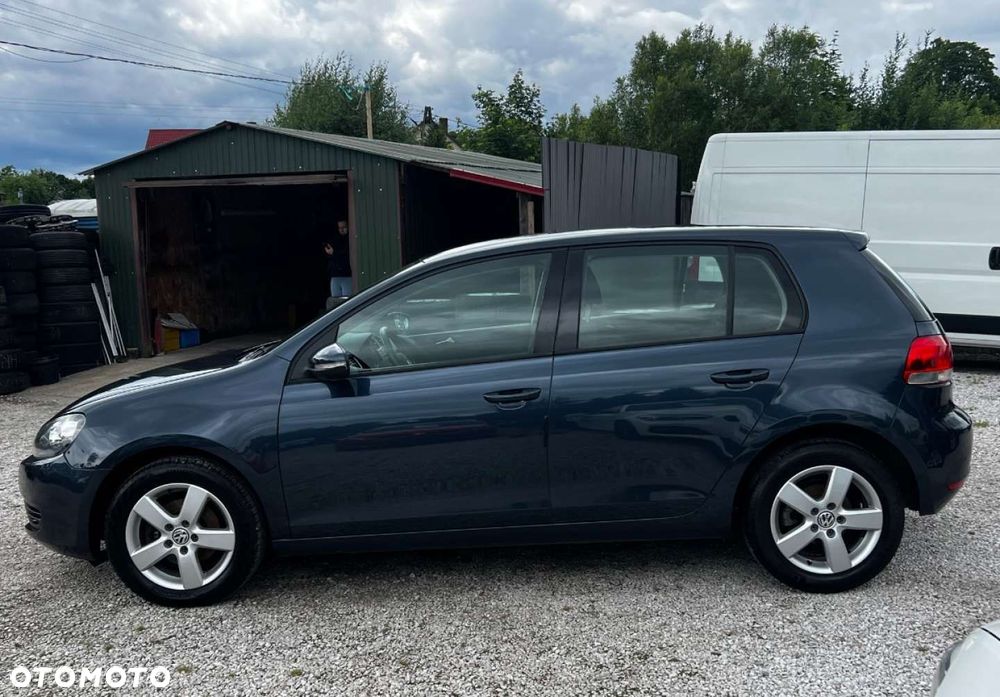 Volkswagen Golf - 4