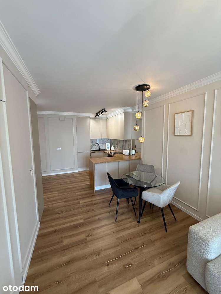 SPRZEDAM DWUPOKOJOWY APARTAMENT W REZYDENCJI ZEGRZE – WYSOKI STANDARD
