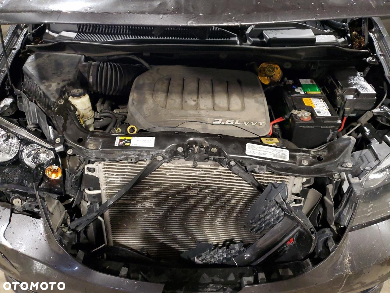 Dodge Grand Caravan 3.6 R/T - 27