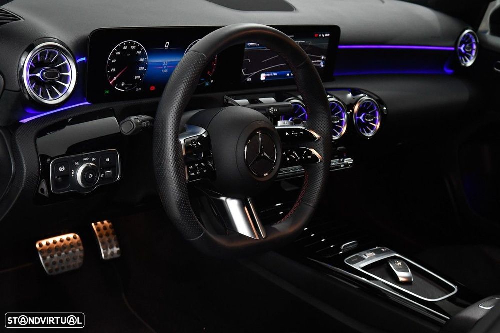 Mercedes-Benz A 200 AMG Line Aut. - 4