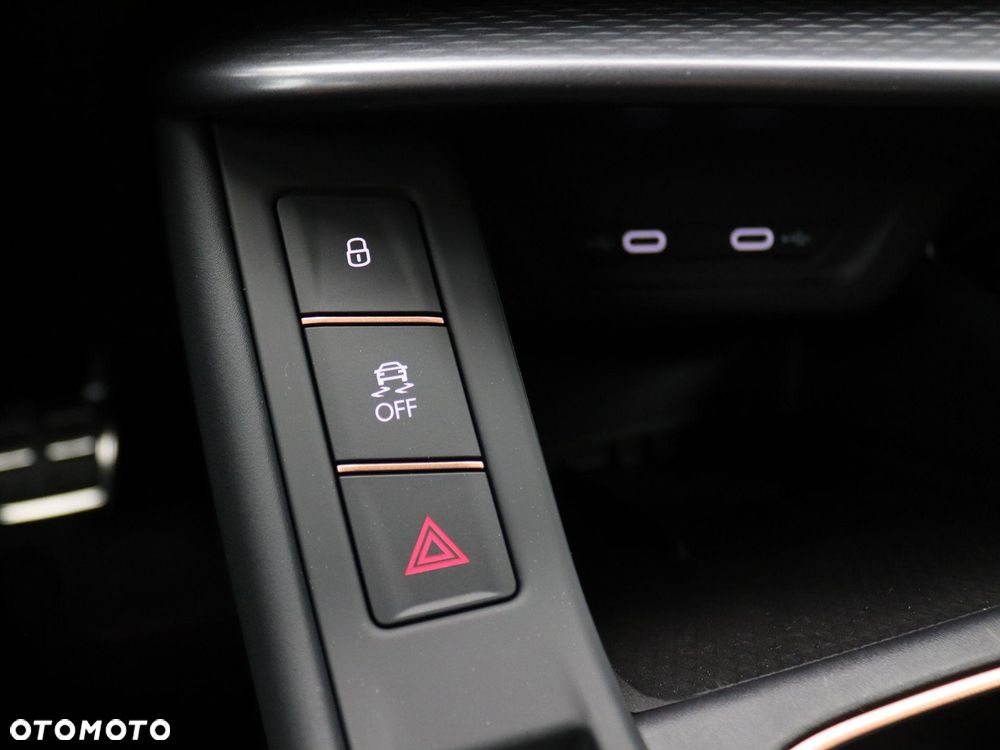 Cupra Terramar 1.5 e-Hybrid DSG - 30