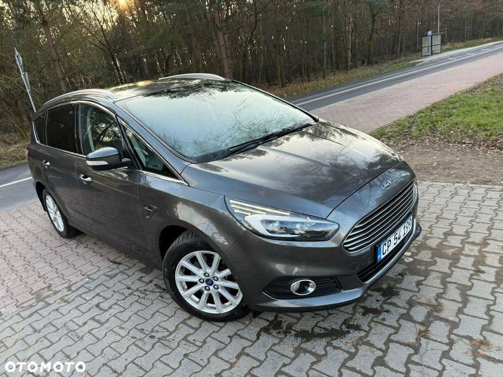 Ford S-Max - 25