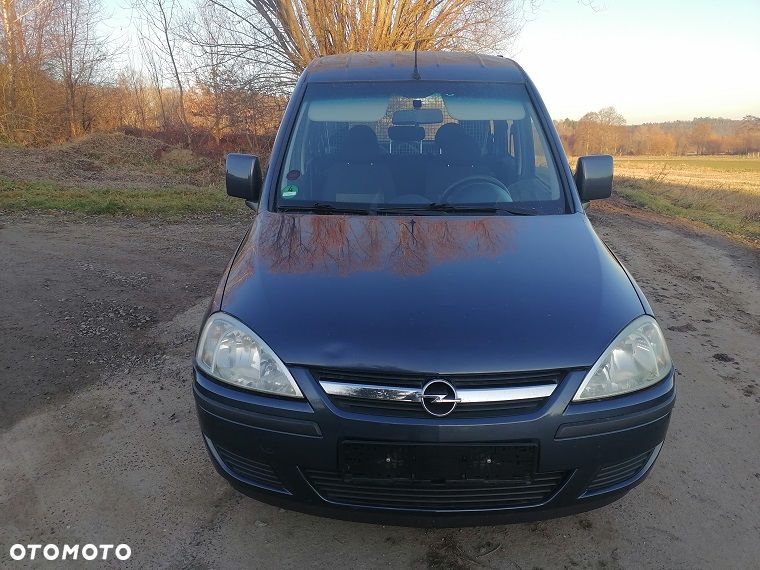Opel Combo Tour - 16