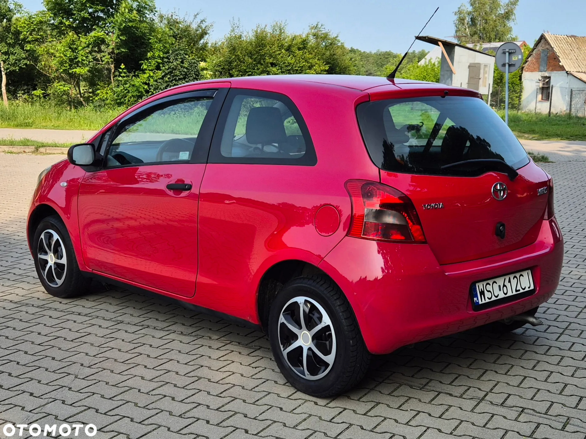 Toyota Yaris - 14
