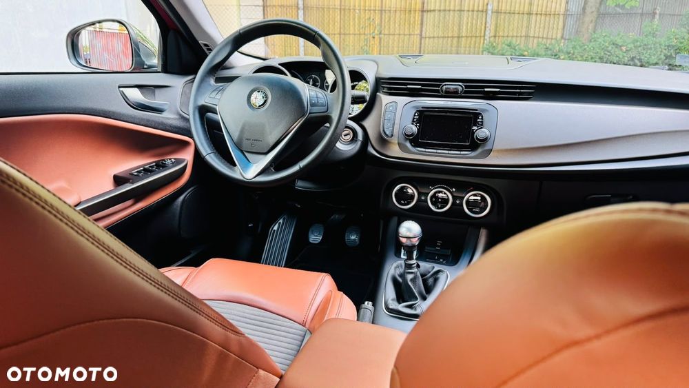 Alfa Romeo Giulietta 1.4 TB MultiAir Exclusive - 28