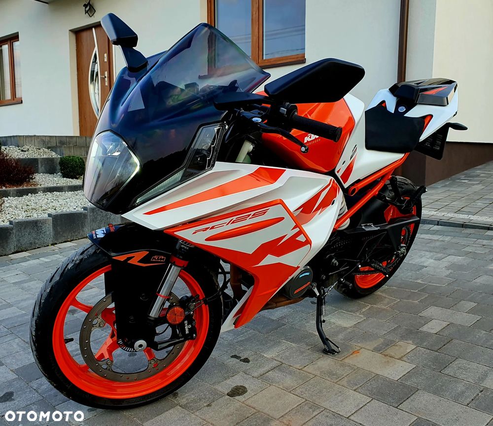 KTM RC 125 - 1