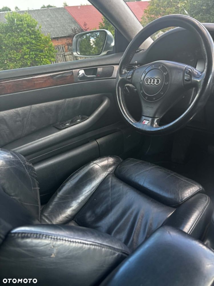 Audi S6 Avant - 13