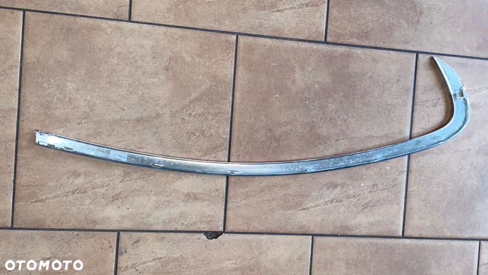 LISTWA OZDOBNA SZYBY BMW F22 PRAWY TYŁ - 2