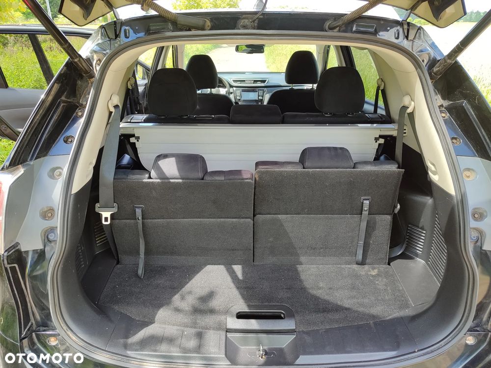 Nissan X-Trail 1.6 DCi Tekna 4WD 7os - 16