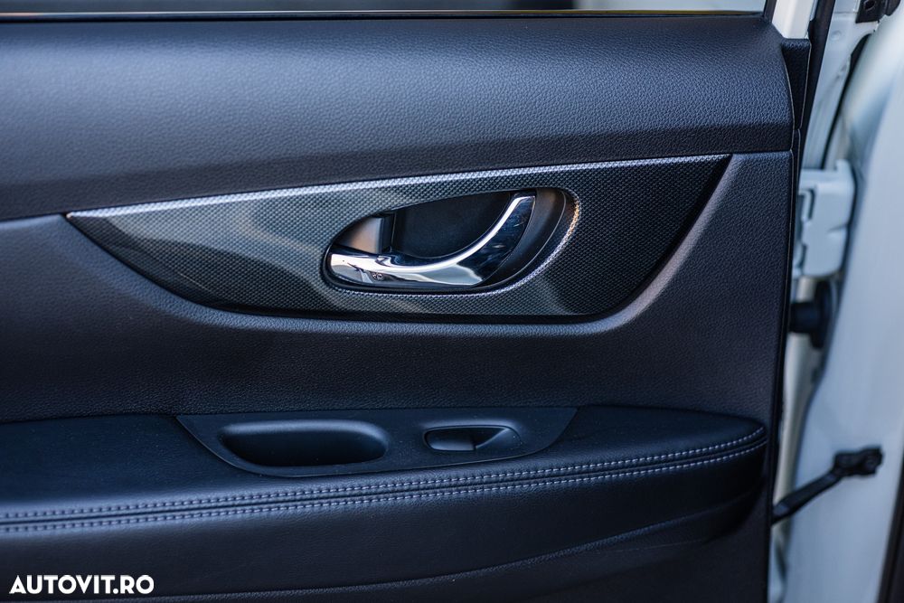 Nissan X-Trail 1.7 dCi Xtronic Acenta - 23