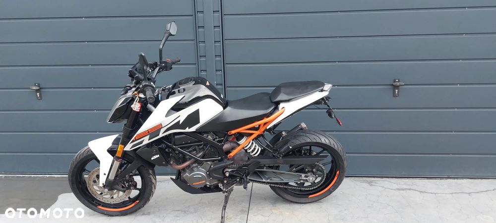 KTM Duke 125 - 20