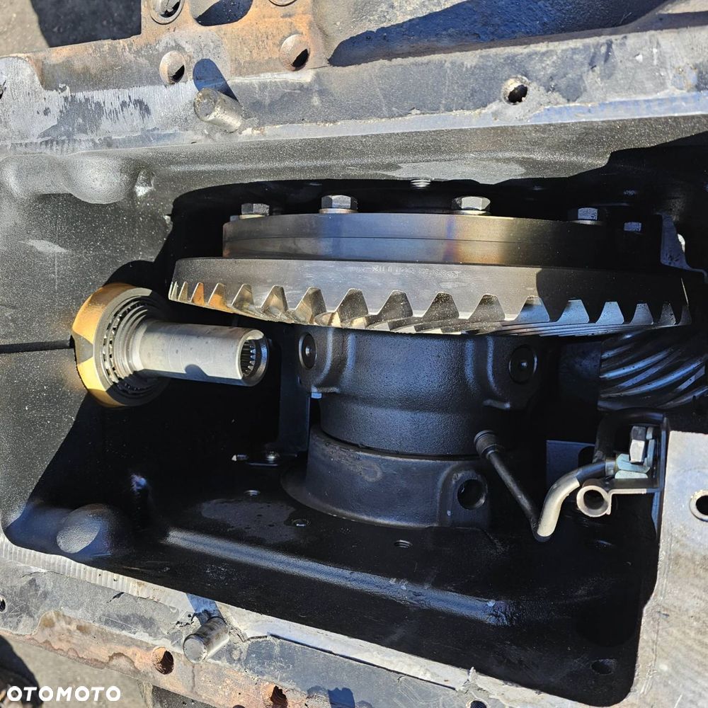 MECHANIZM RÓŻNICOWY TRAKTOR NEW HOLLAND T8.390 87341260 54/11 - 1
