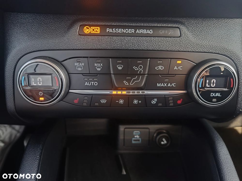 Ford Kuga 2.0 TDCi FWD Titanium - 18