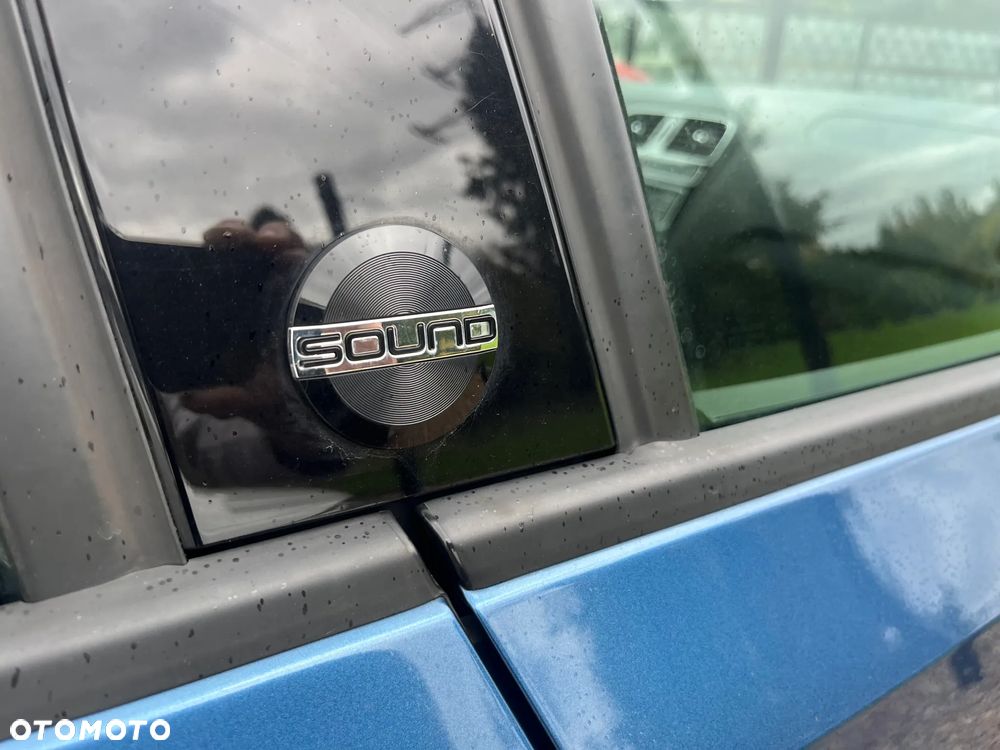 Volkswagen Polo 1.2 TSI (Blue Motion Technology) SOUND - 12