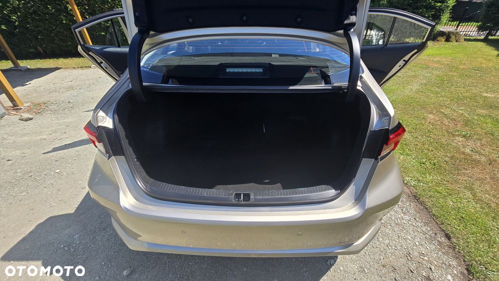 Toyota Corolla 1.5 Comfort - 6