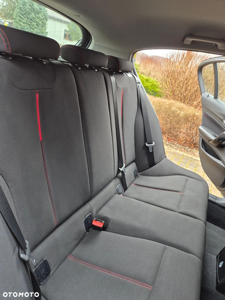 BMW Seria 1 116i Sport Line - 31
