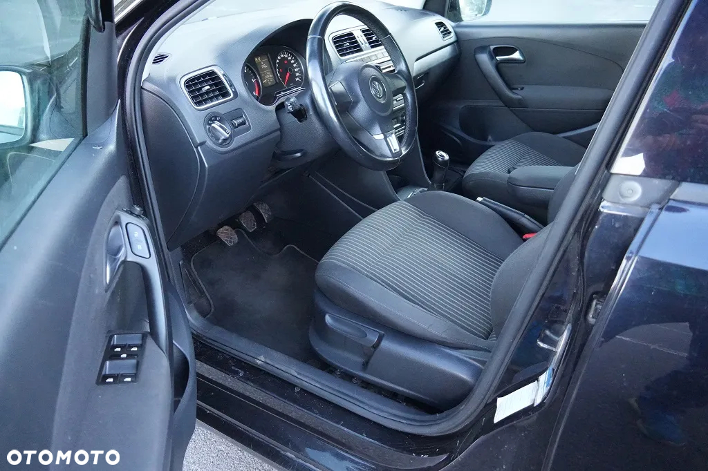Volkswagen Polo 1.6 TDI Comfortline - 11