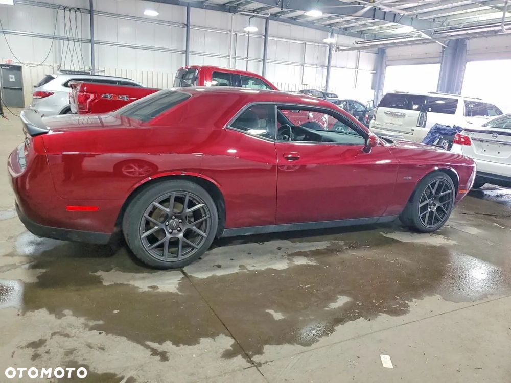 Dodge Challenger Automatik R/T Plus - 4