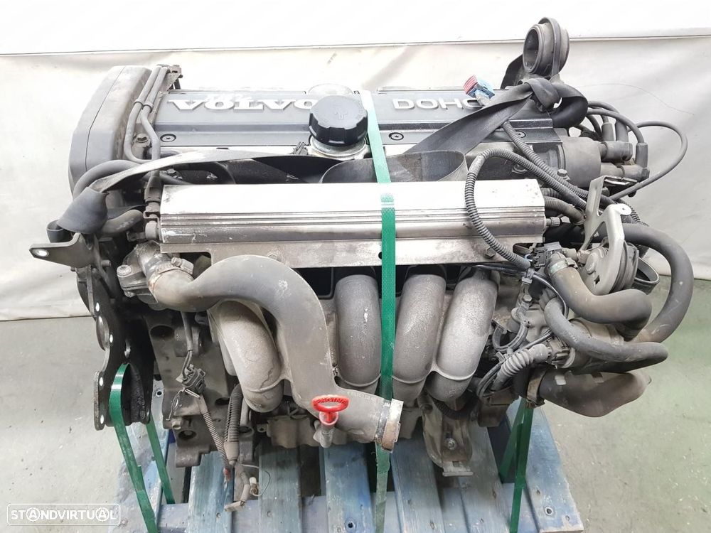 MOTOR COMPLETO VOLVO SERIE 850 REF. B5252S - 1