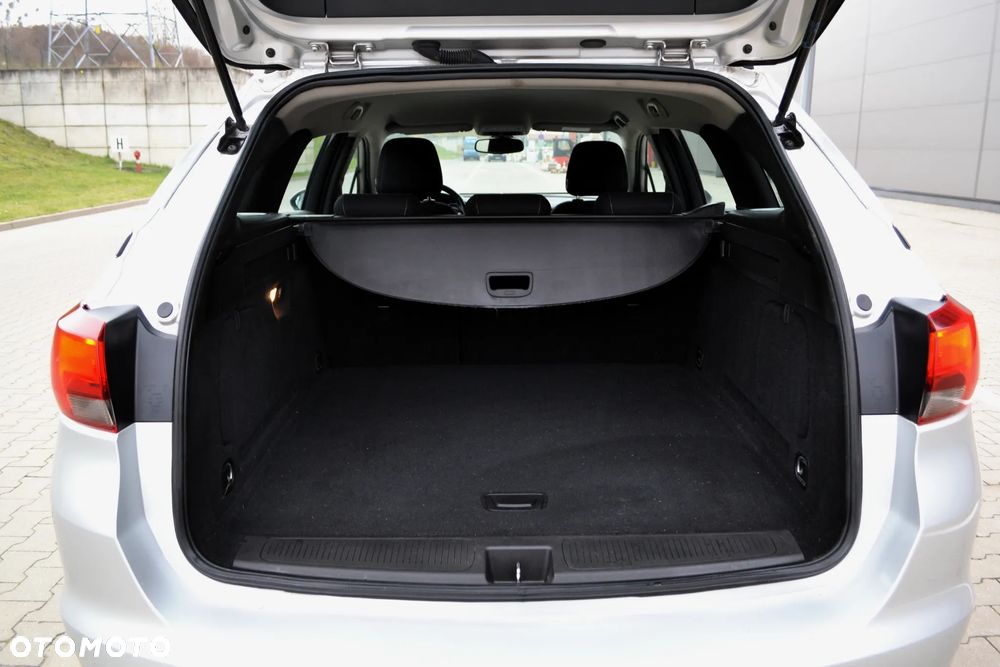 Opel Astra 1.6 CDTI Enjoy S&S - 31