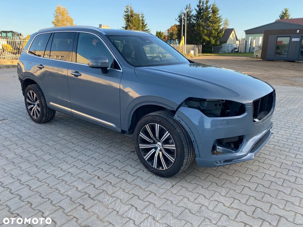 Volvo XC 90 - 23