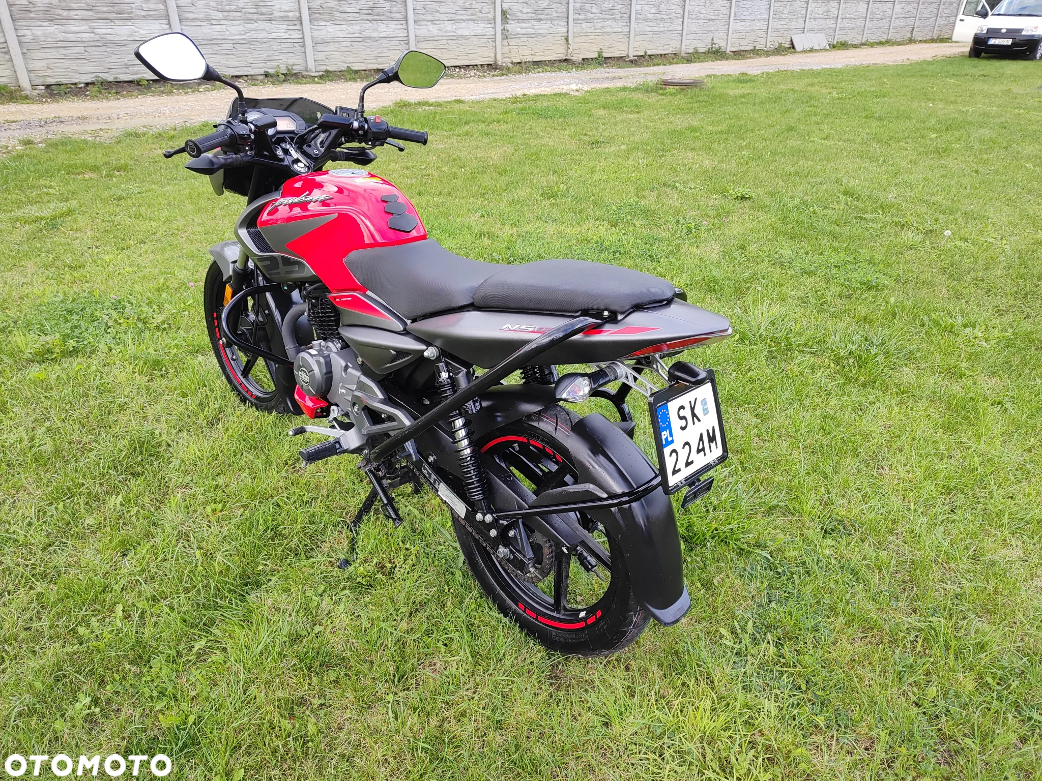 Bajaj Pulsar - 5