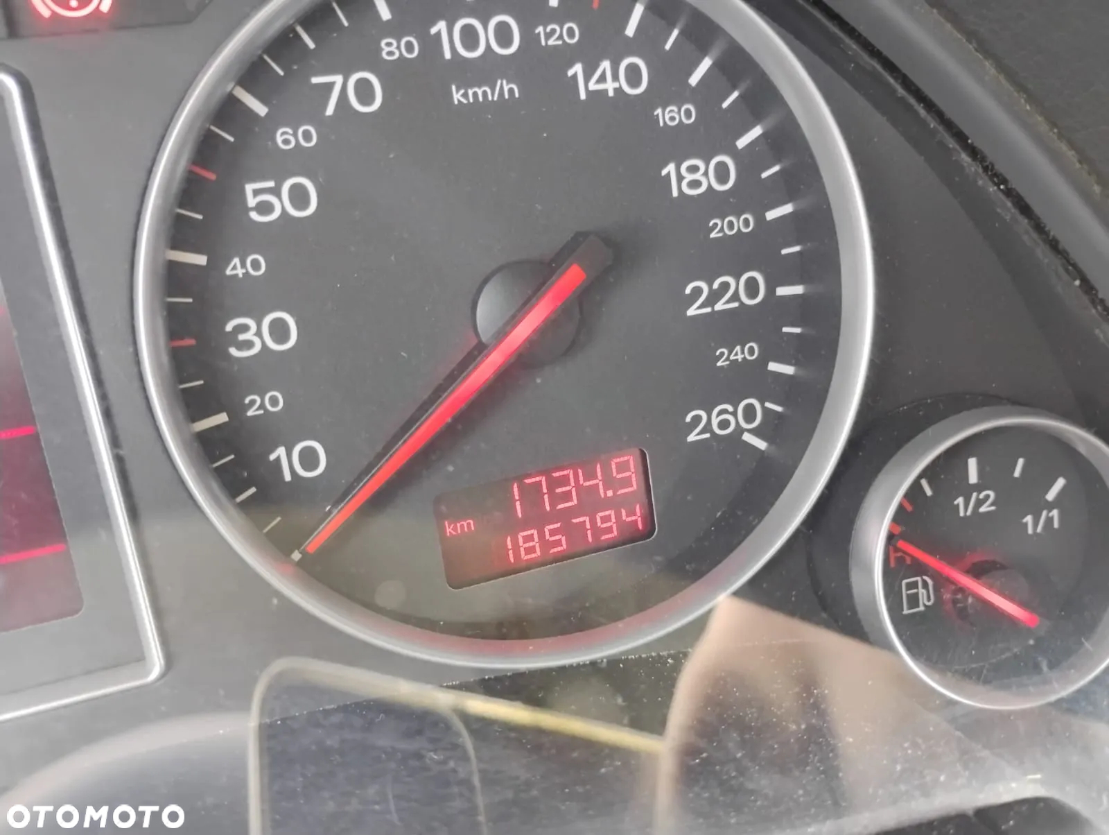 Audi A4 2.0 - 6