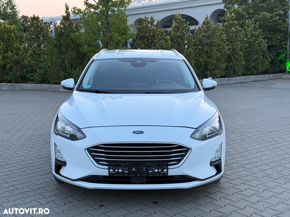 Ford Focus - 9