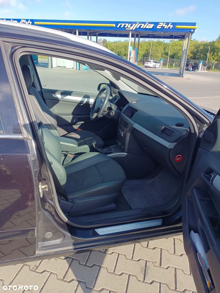 Opel Astra 1.8 Cosmo - 8