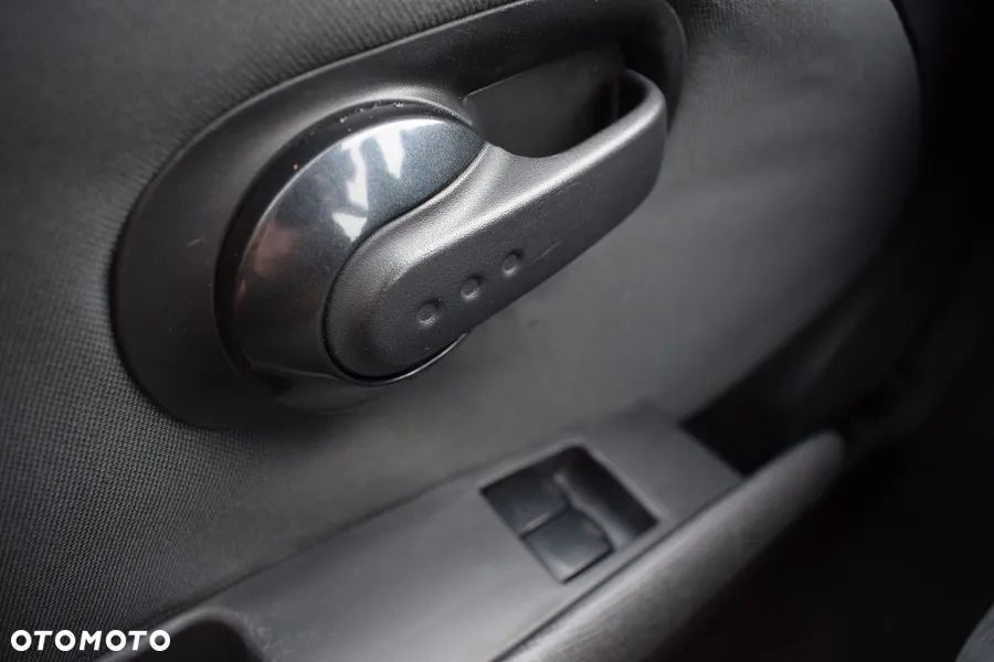 Nissan Micra 1.2 CITY - 17