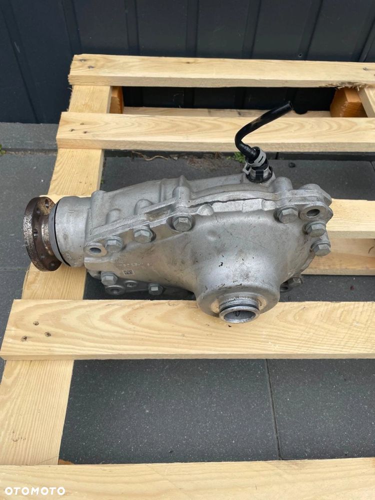 MOST NAPĘDOWY DYFERENCJAŁ PRZÓD PRZEDNI BMW 7 G70 8839419 3.077 - 1