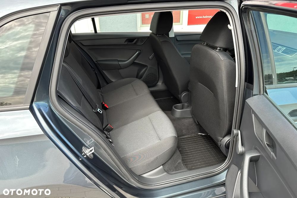 Skoda RAPID - 33