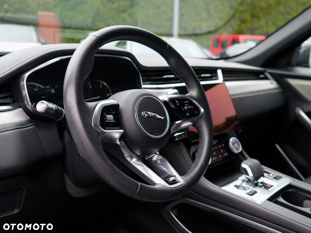 Jaguar F-Pace D200 AWD R-Dynamic S - 13
