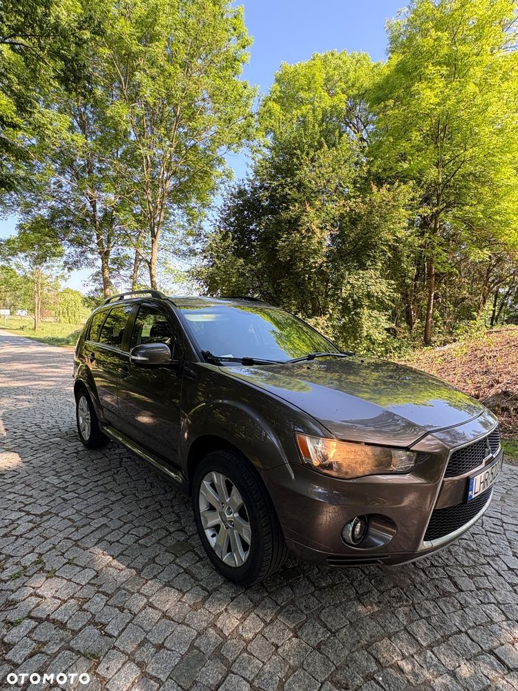 Mitsubishi Outlander 2.0 Intense + 2WD CVT - 4